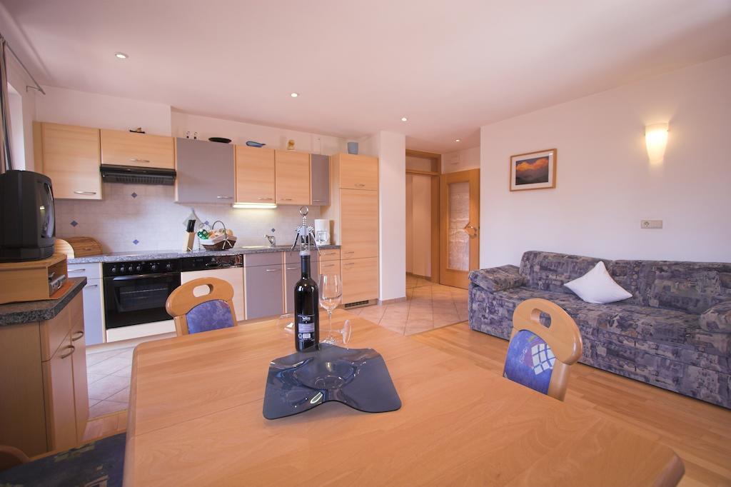 טירס Apartments Dilln Guetl חדר תמונה