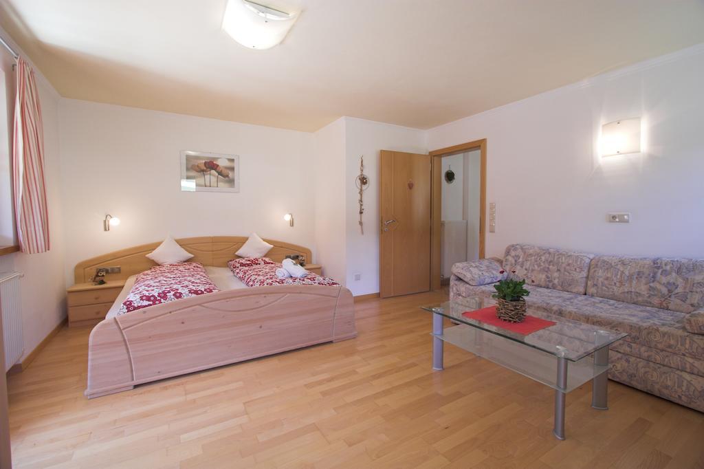 טירס Apartments Dilln Guetl חדר תמונה